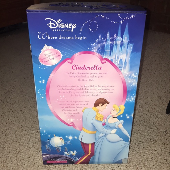 2005 Special Edition Cinderella doll by Disney and Brass Key Keepsakes - Picture 3 of 4
